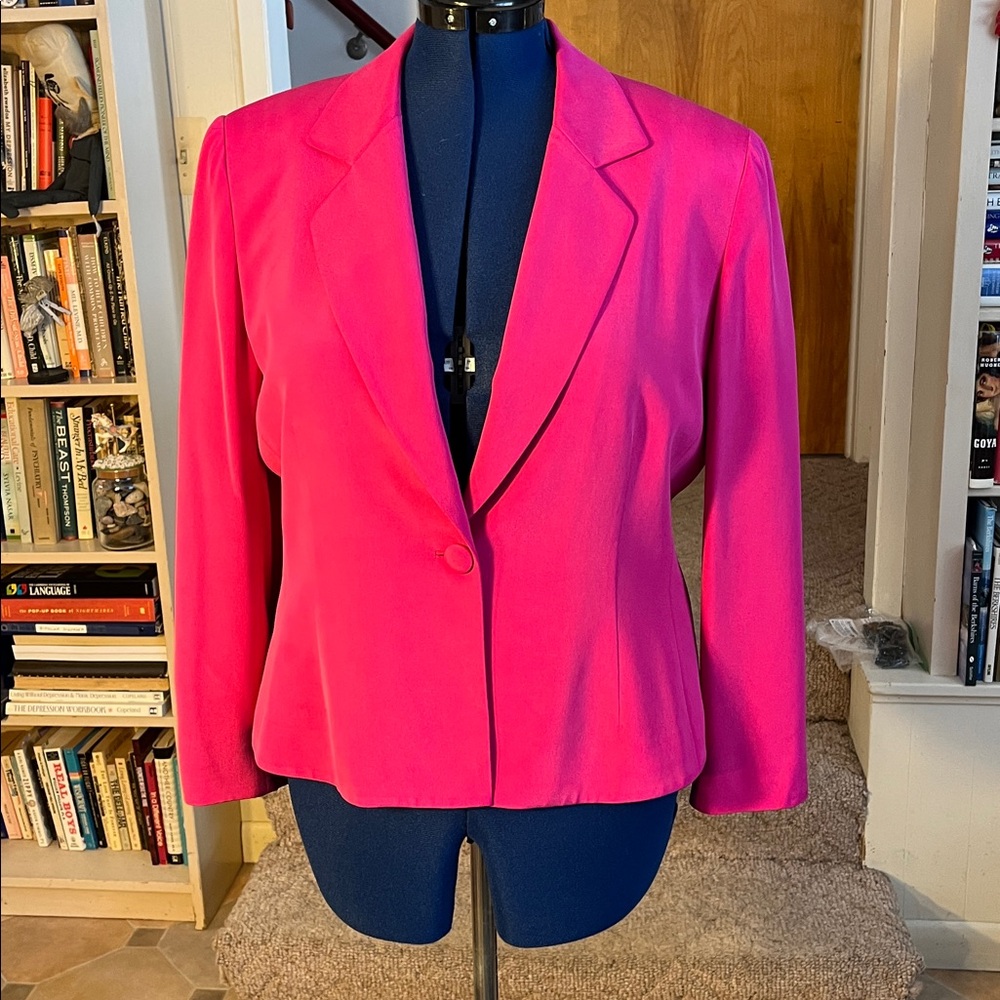 Gorgeous Jones New York Hot Pink Silk Women's Blazer